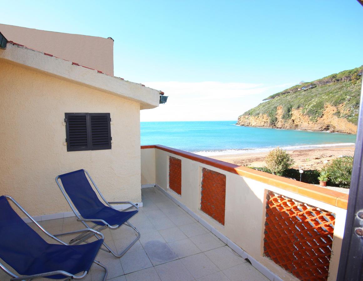 Albatros Aparthotel Capoliveri  Bagian luar foto